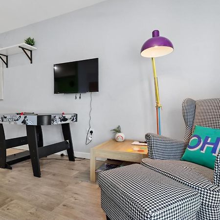 브라이턴 Modern House With Parking Buisness And Leisure 빌라 외부 사진